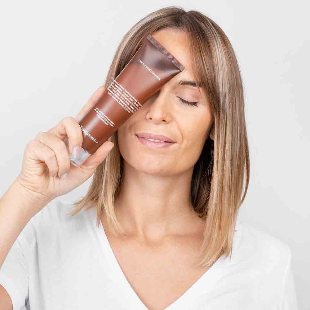 Transparent Lab Gesichtsreinigung Gentle Acid Clenaser - Gesichtsreiniger Peelingeffekt