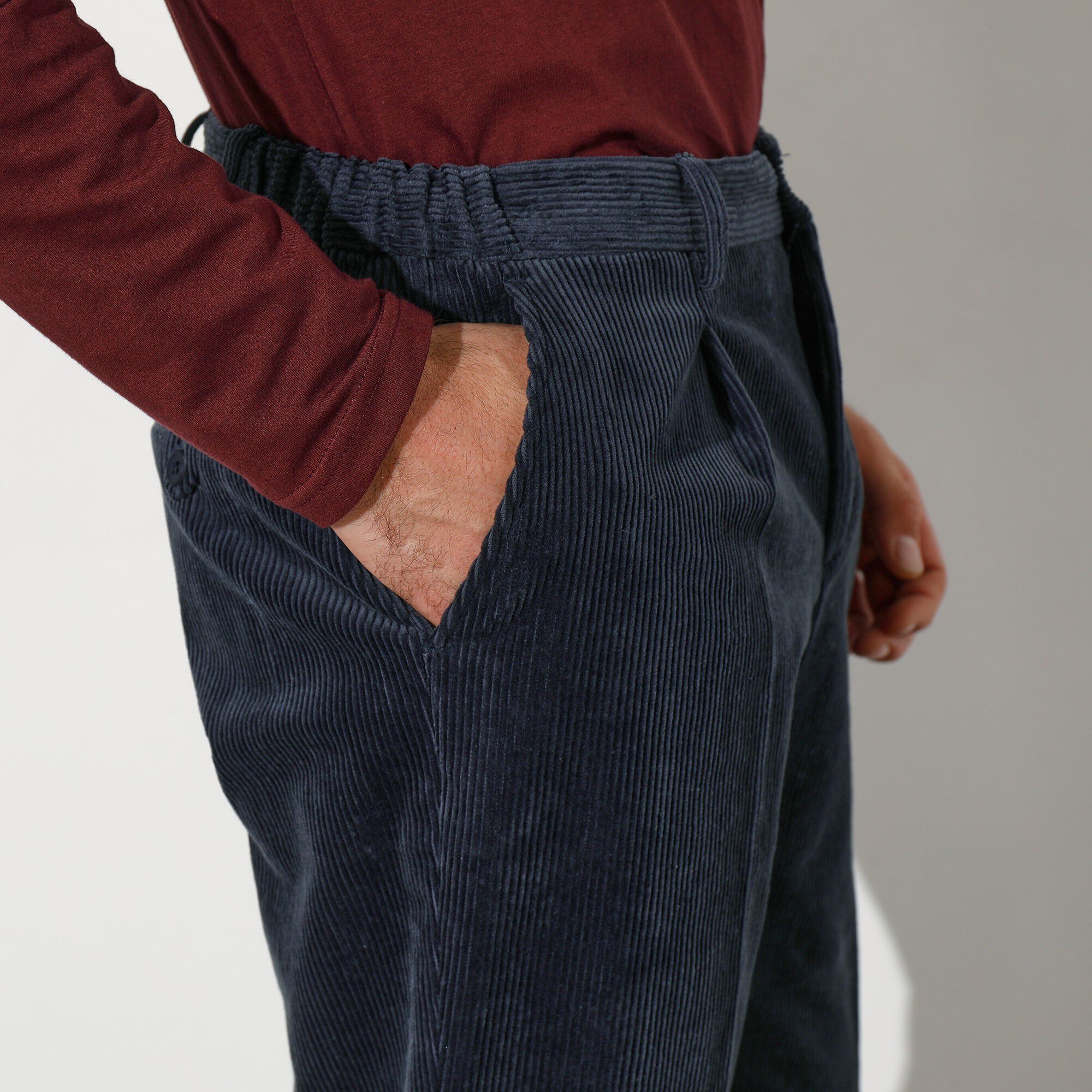 Pantalon velours taille élastiquée à pinces