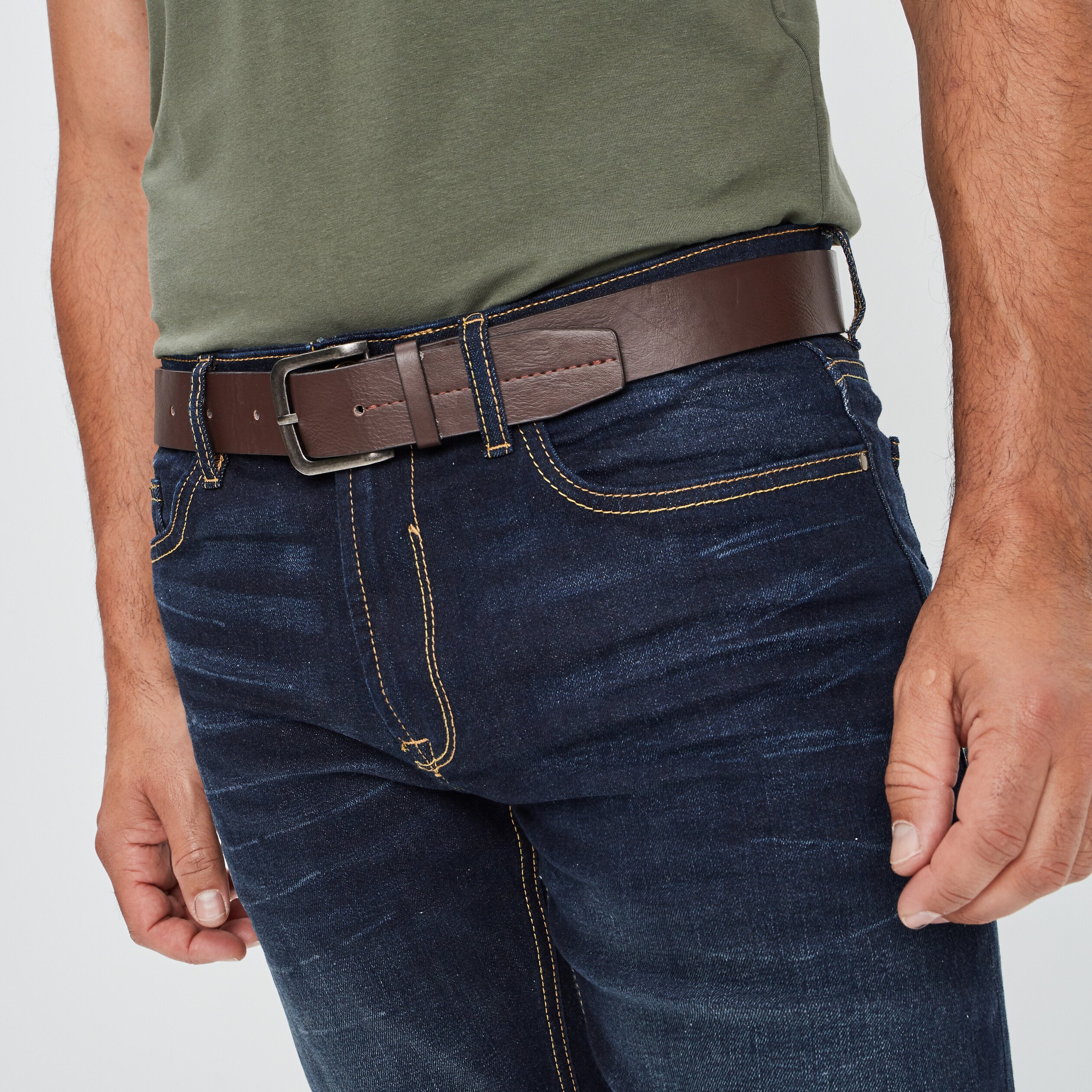 Jeans regular ceinturé denim brut homme | La Halle