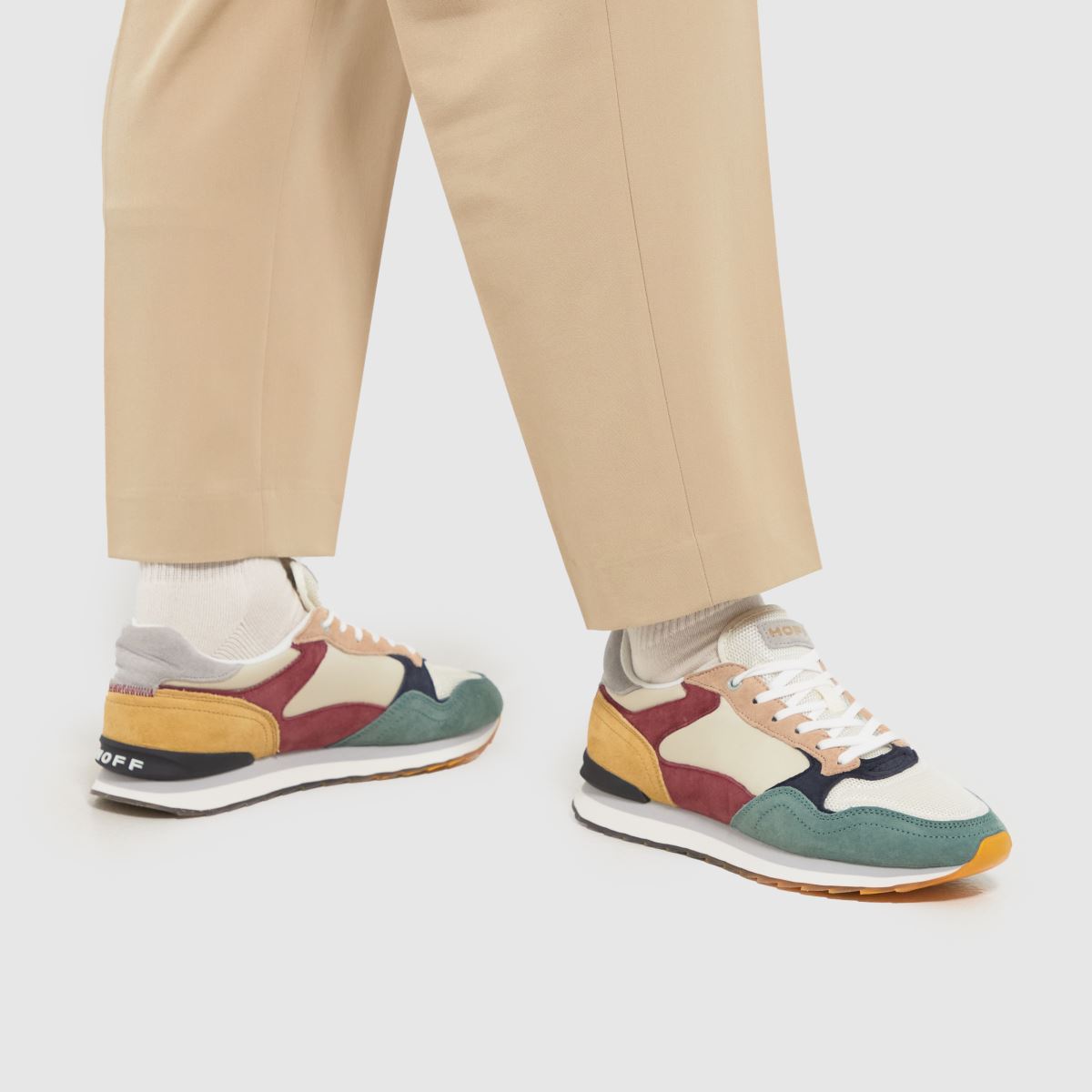 HOFF City Montreal – Vita och vinröda sneakers