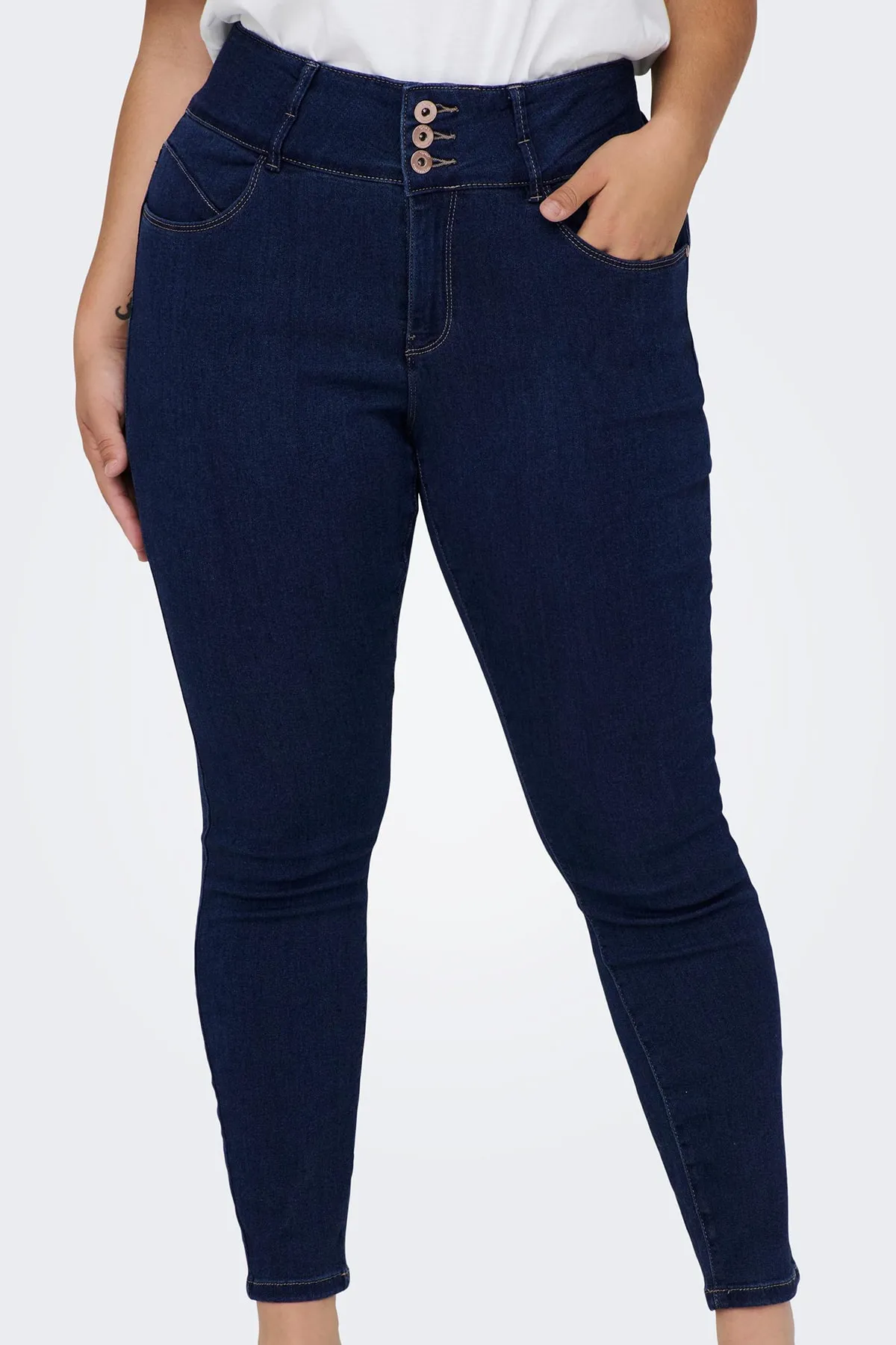 Only Carmakoma  Caranna Hw Sk Ank Dunkelblaue Jeans Noos