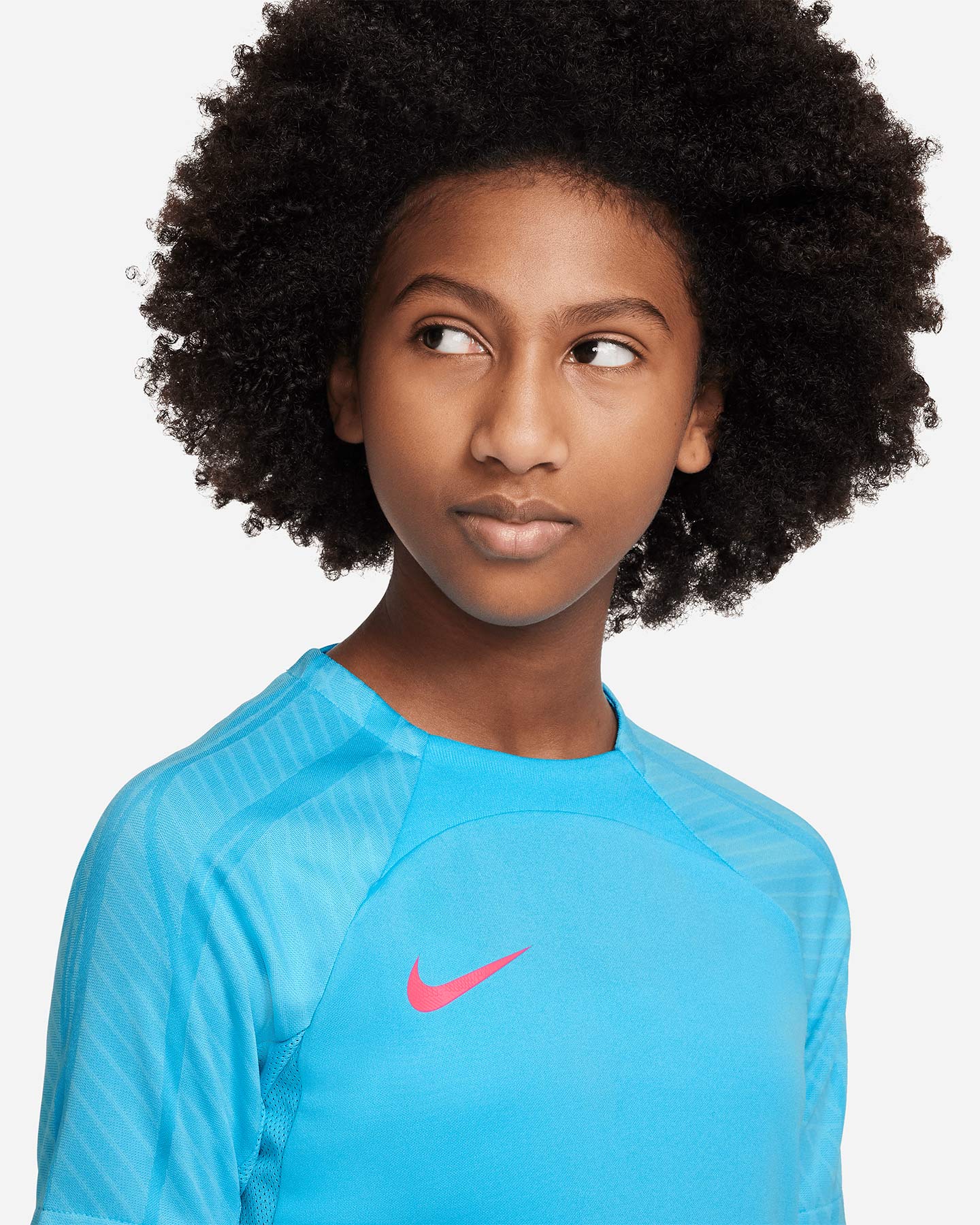 Futbalový dres Nike Dri Fit Strike Jr FD0312-416