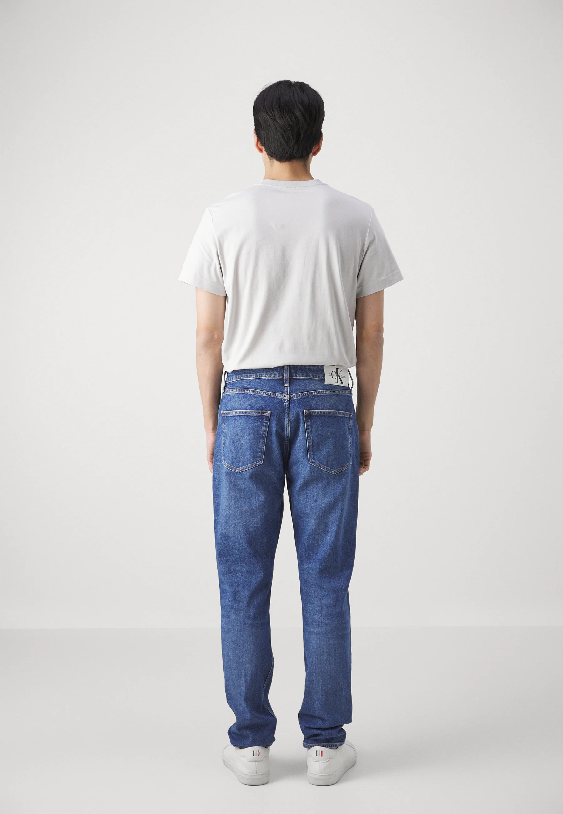 Calvin Klein Jeans AUTHENTIC DAD - Vaqueros de corte cónico