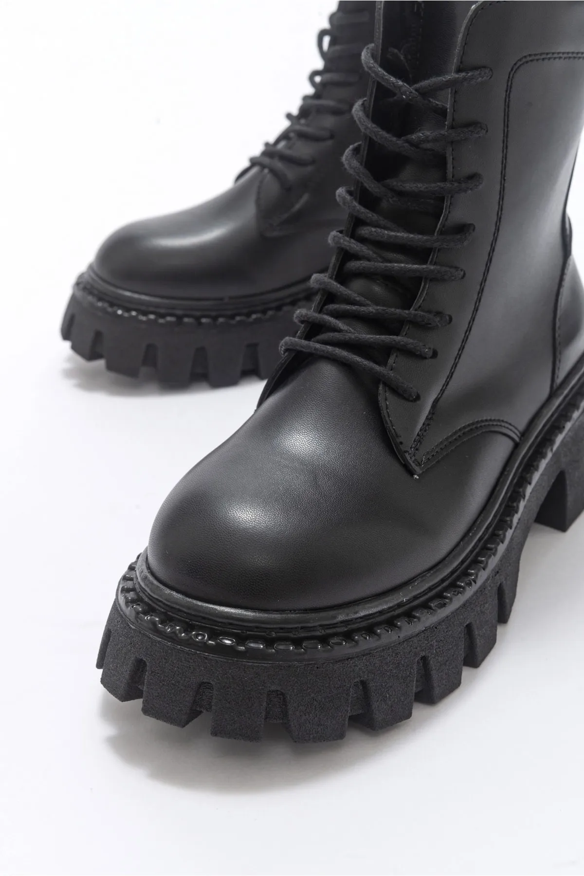 LuviShoes  Tool Schwarze Damenstiefel