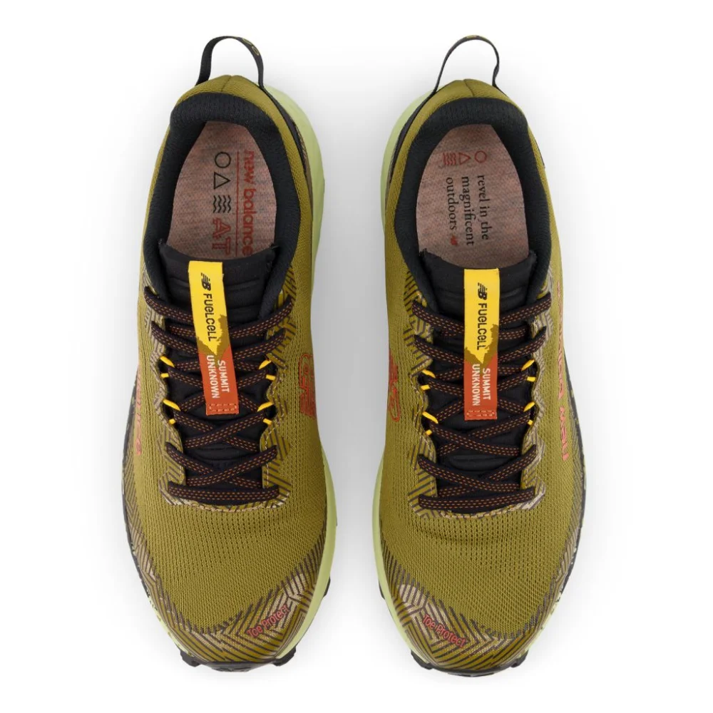 New Balance Fuelcell Summit Unknown V4 MTUNKNW4-D / grün