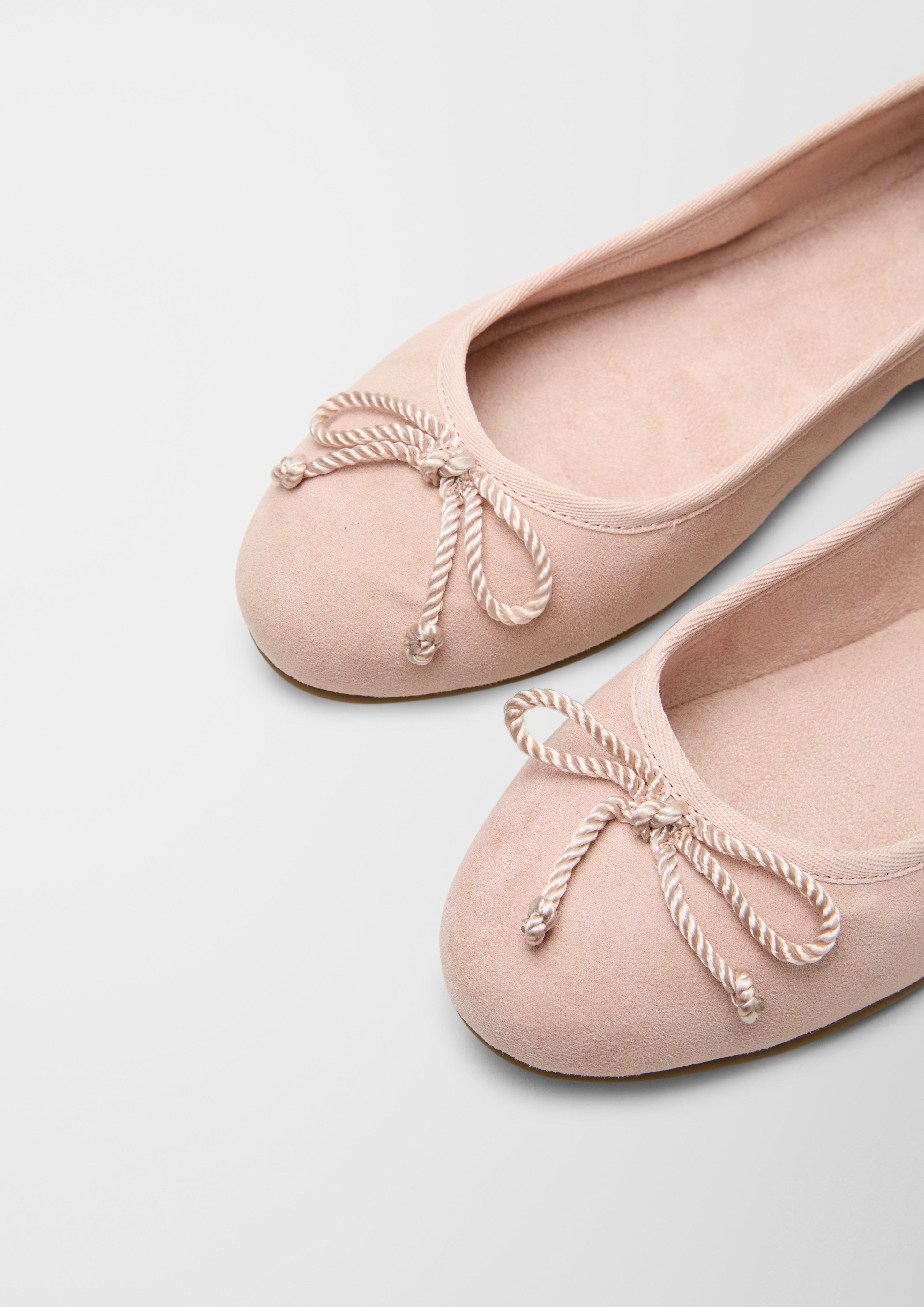 Ballerinas aus Lederimitat  6007387-563