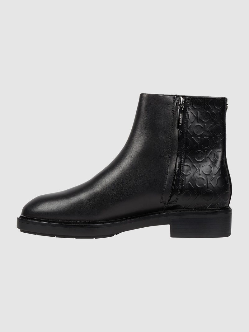 Lederboots mit Logo-Prägungen in schwarz