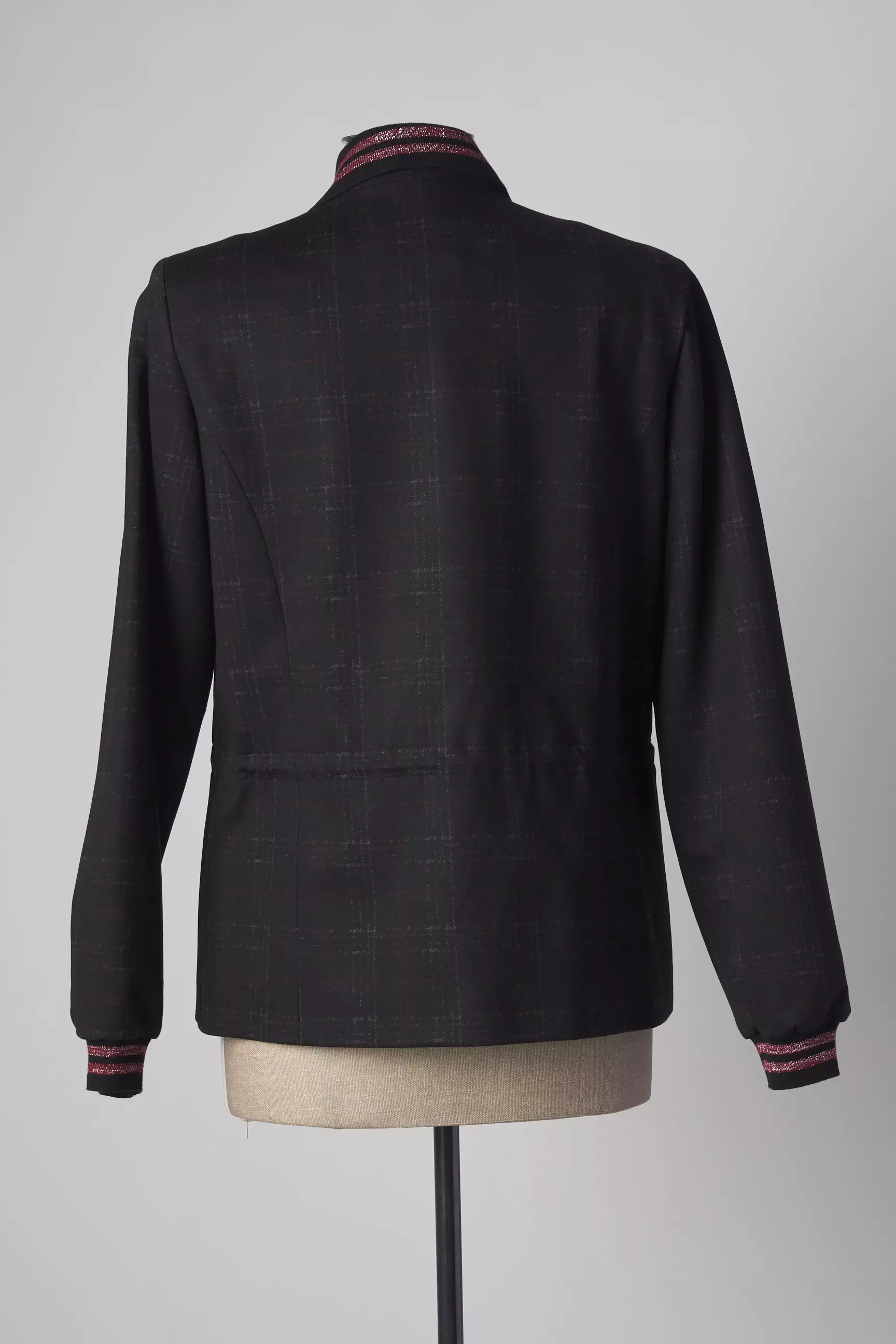 Meri Esca Blazers Femme couleur noir