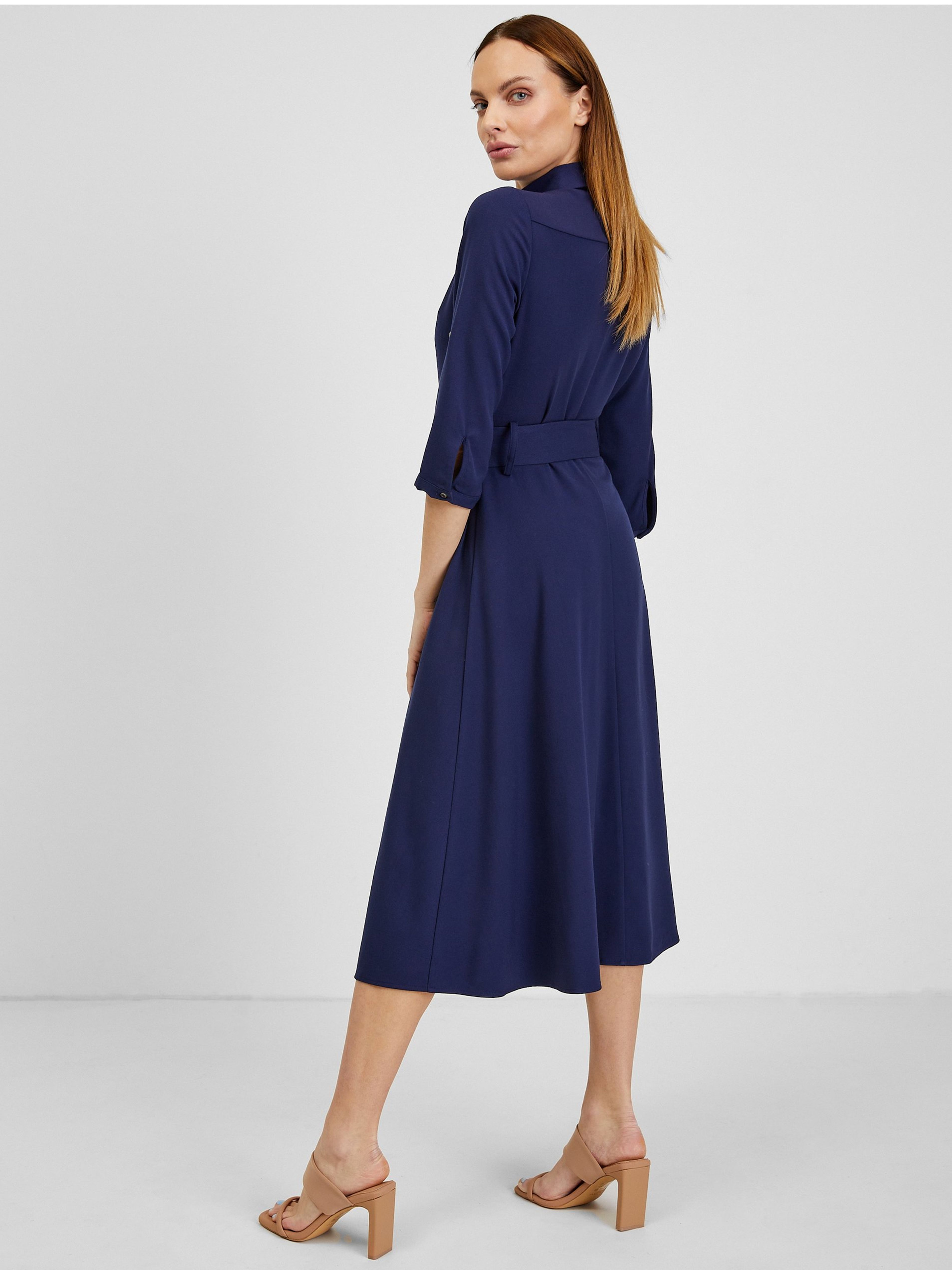 Dunkelblaues ORSAY-Damenkleid