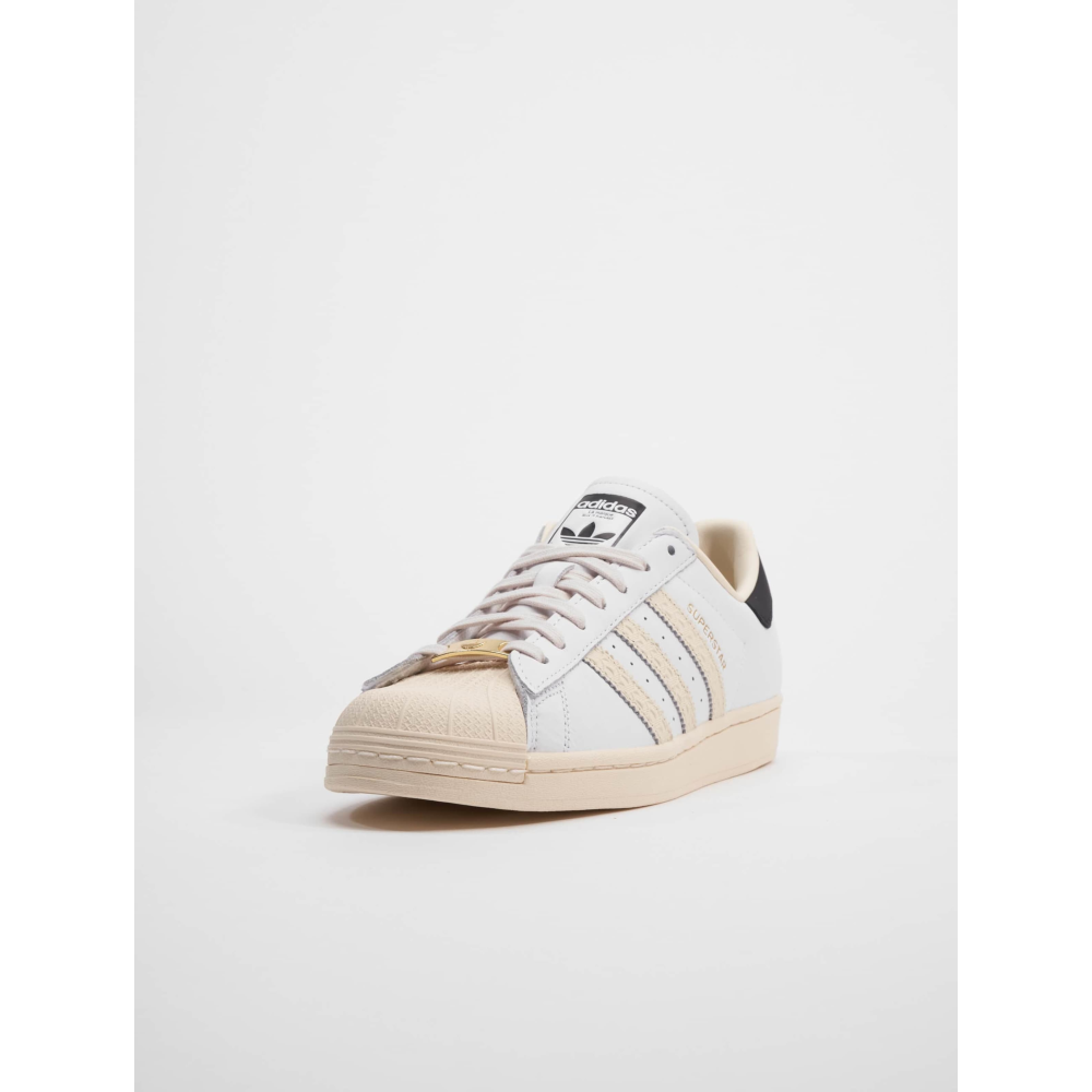 adidas Superstar ID4675 / weiss