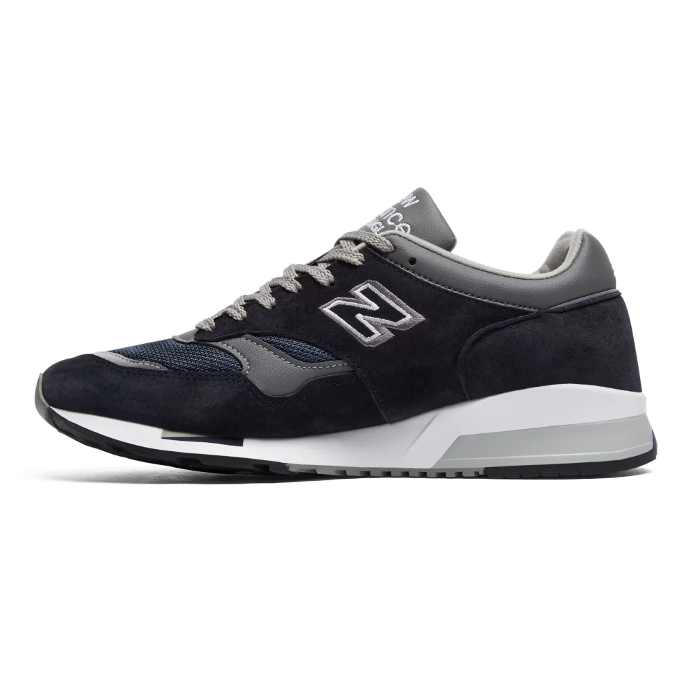 New Balance 1500 Made England M1500PNV in M1500PNV / blau
