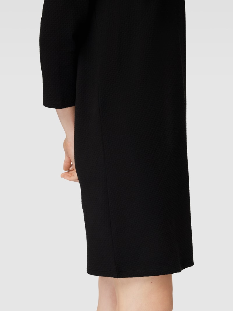 Minikleid mit Strukturmuster Modell 'BAY' in black