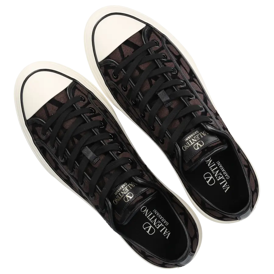Valentino Garavani - Sneaker low TOTALLOOP Canvas - braun