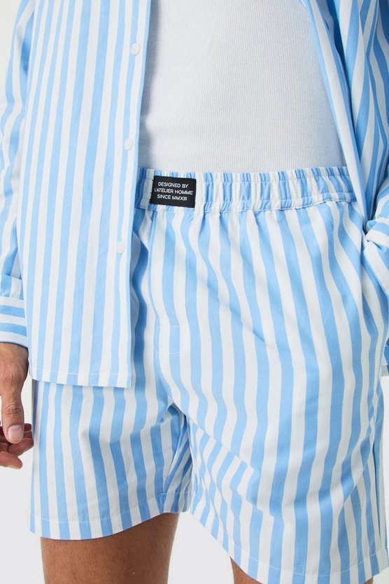 Oversize Shorts-Set mit Nadelstreifen und Logo-Bund