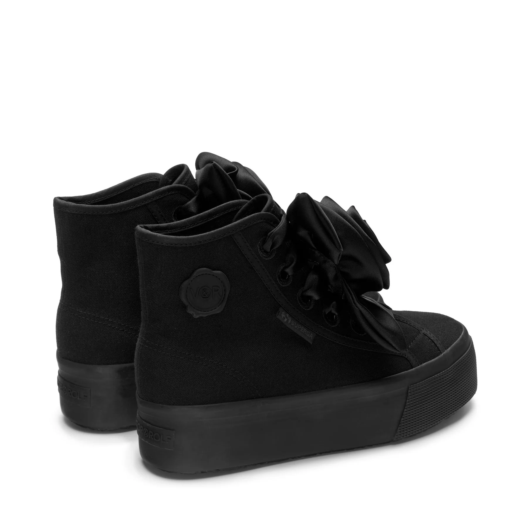 2708 HI TOP BIG SATIN ROSE-TOTAL BLACK