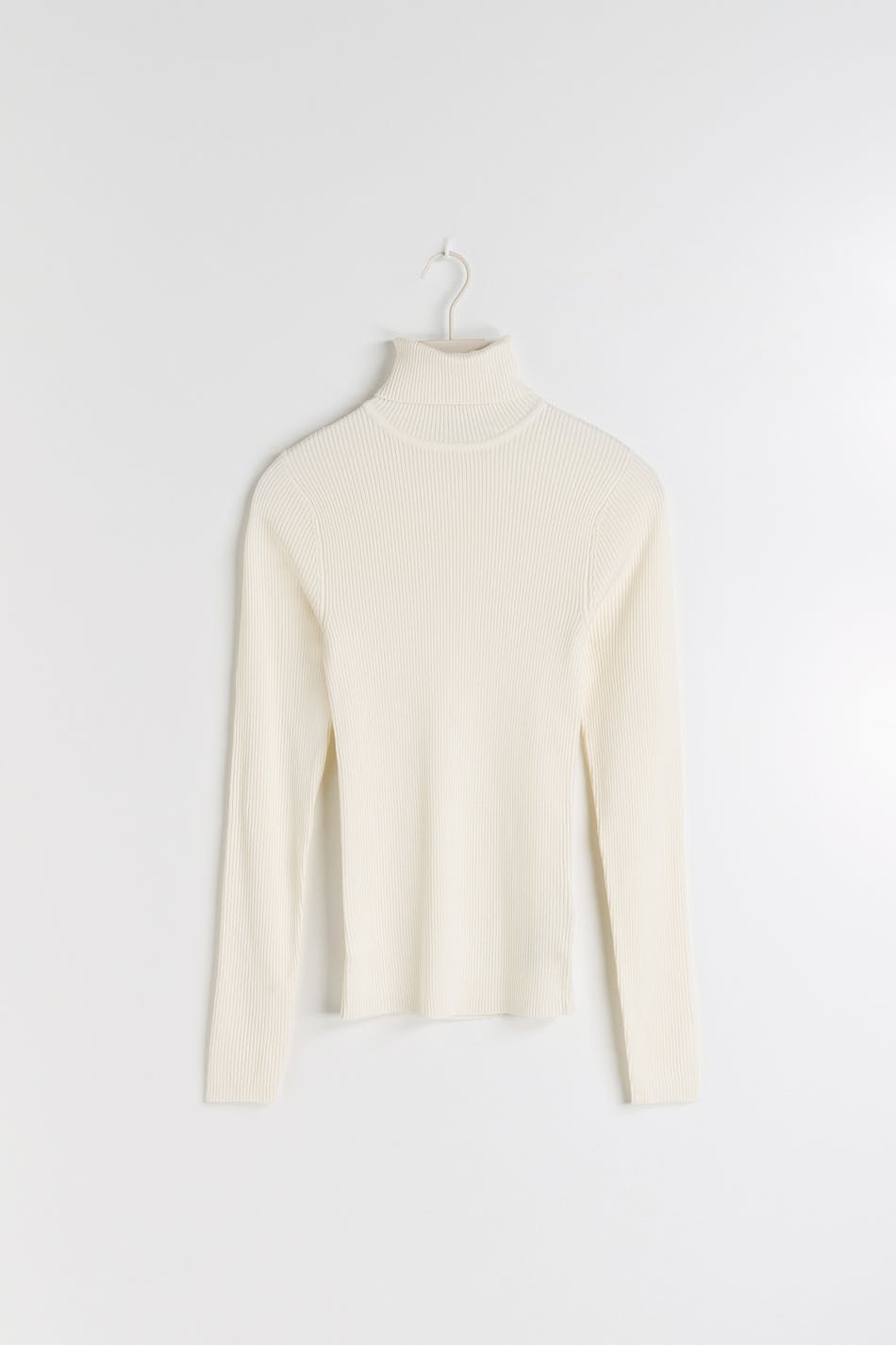 Knitted turtleneck top