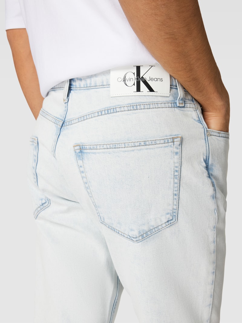 Jeans im 5-Pocket-Design Modell 'DAD JEAN' in hellblau