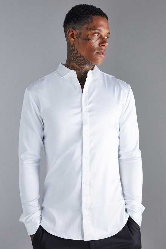 Langärmliges Muscle-Fit Satin Hemd