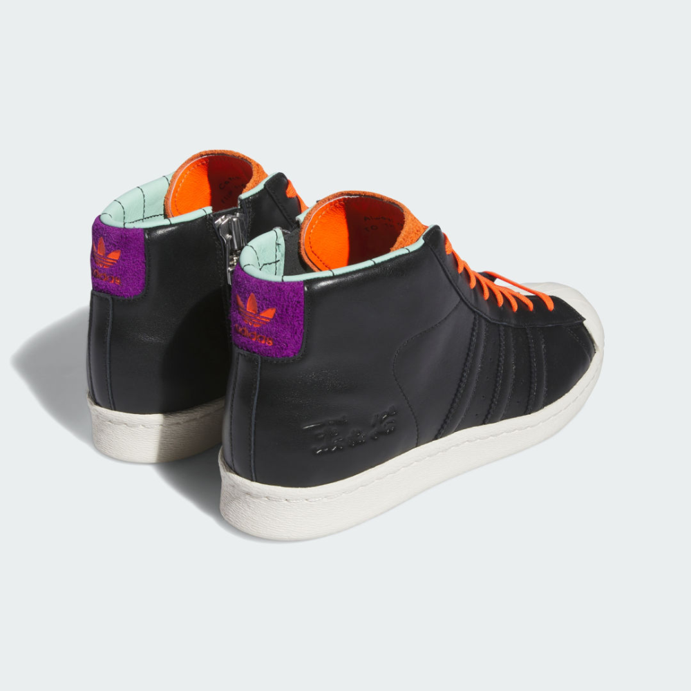 adidas The Simpsons Poochie Pro Model x 80 IE7563 / schwarz