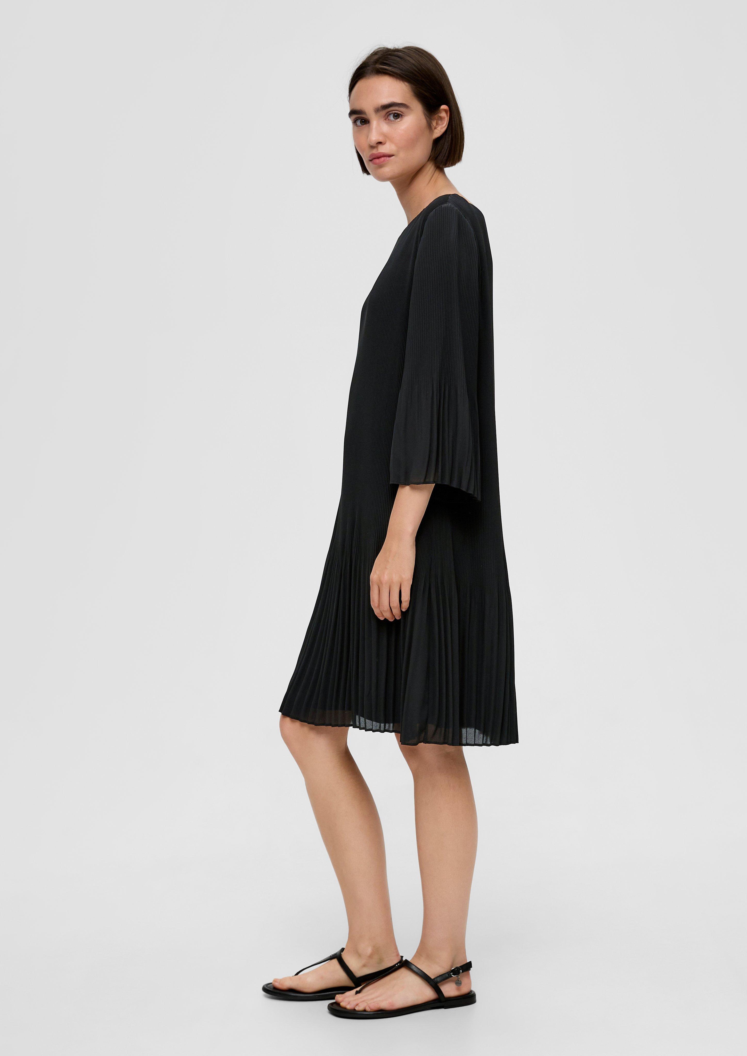 Minikleid mit Plisseefalten  2138011-9999