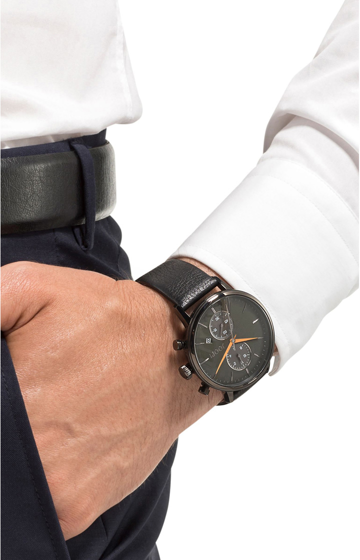 Herrenuhr in Schwarz