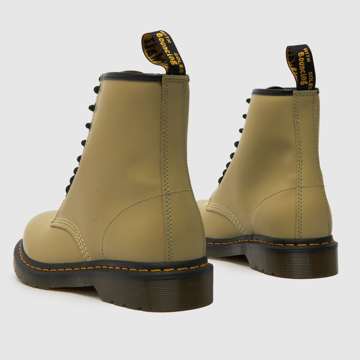 Dr. Martens 1460-as csizma khaki színben