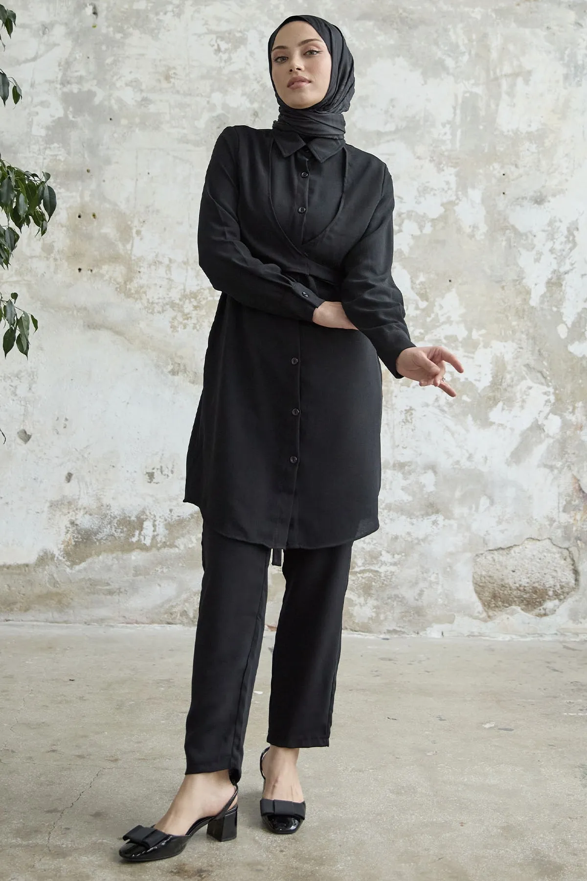 InStyle  Doppeltes Set zum Binden vorn – Schwarz
