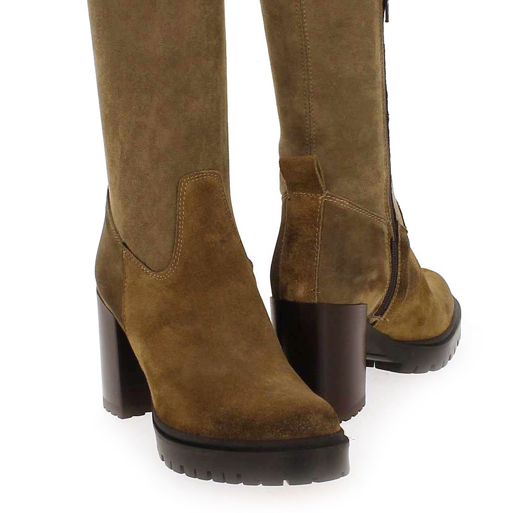 Emanuele Crasto   55004 - taupe