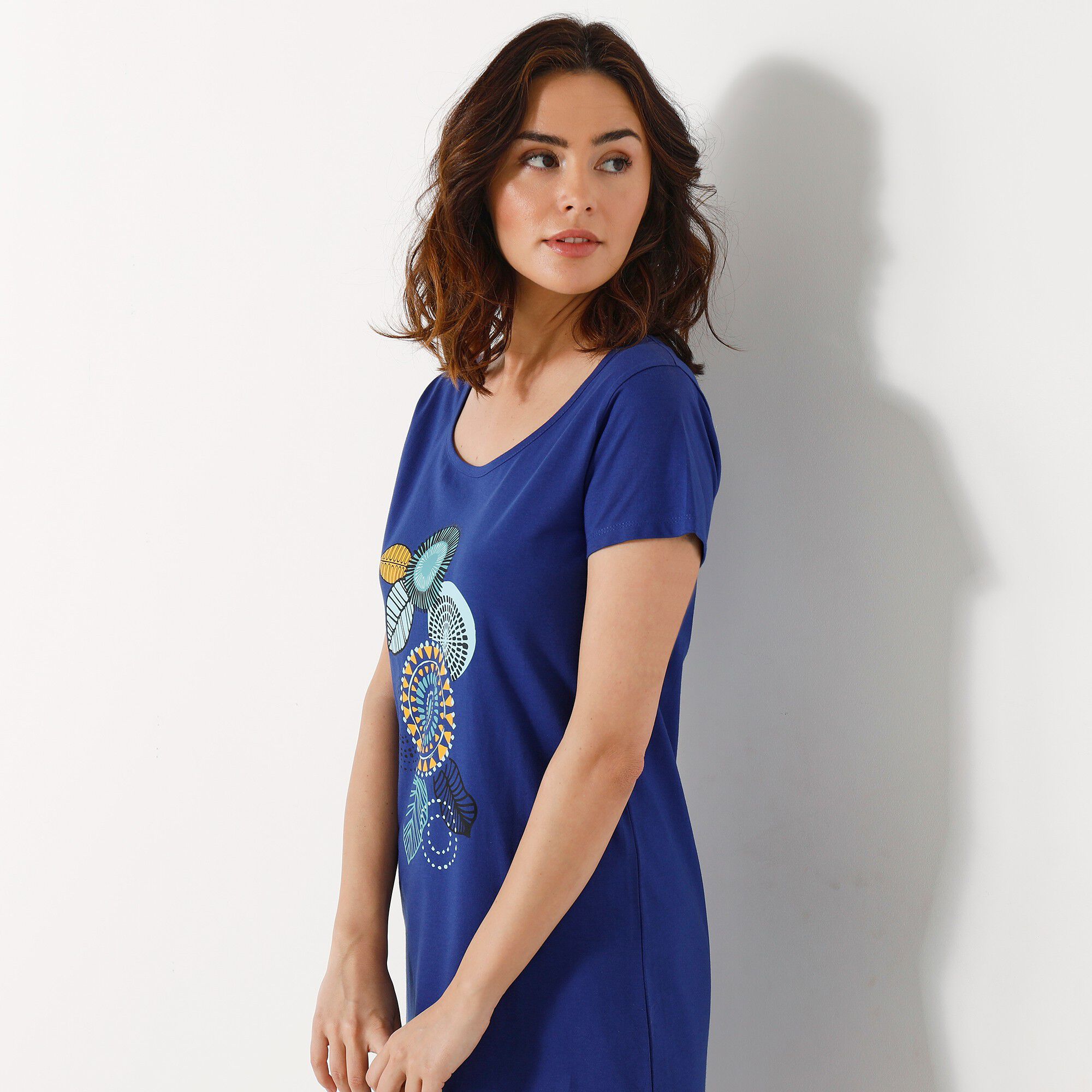 Chemise de nuit courte manches courtes motif 