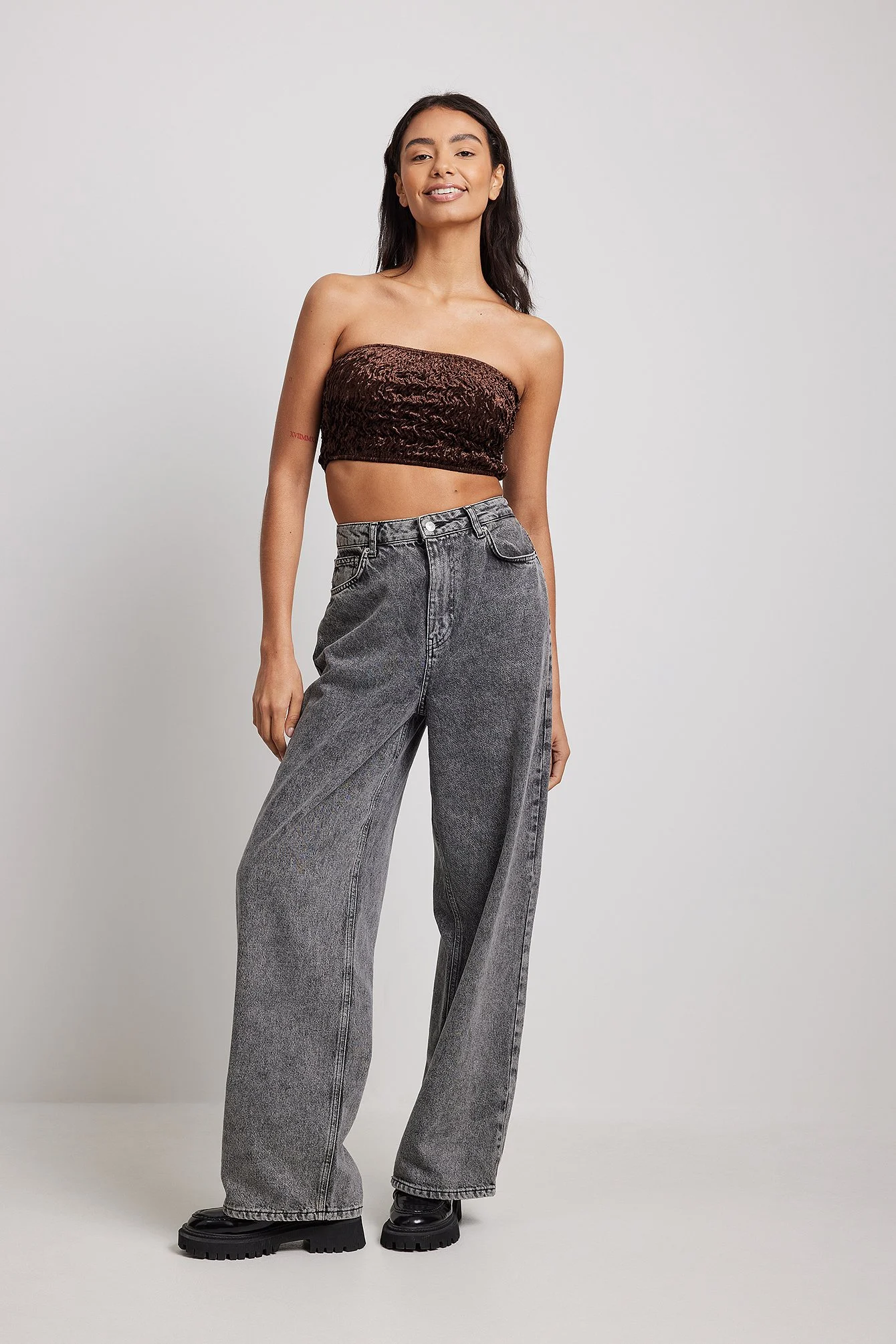 Bandeau-Top aus gesmoktem Samt