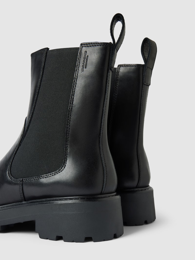 Chelsea Boots aus echtem Leder in schwarz