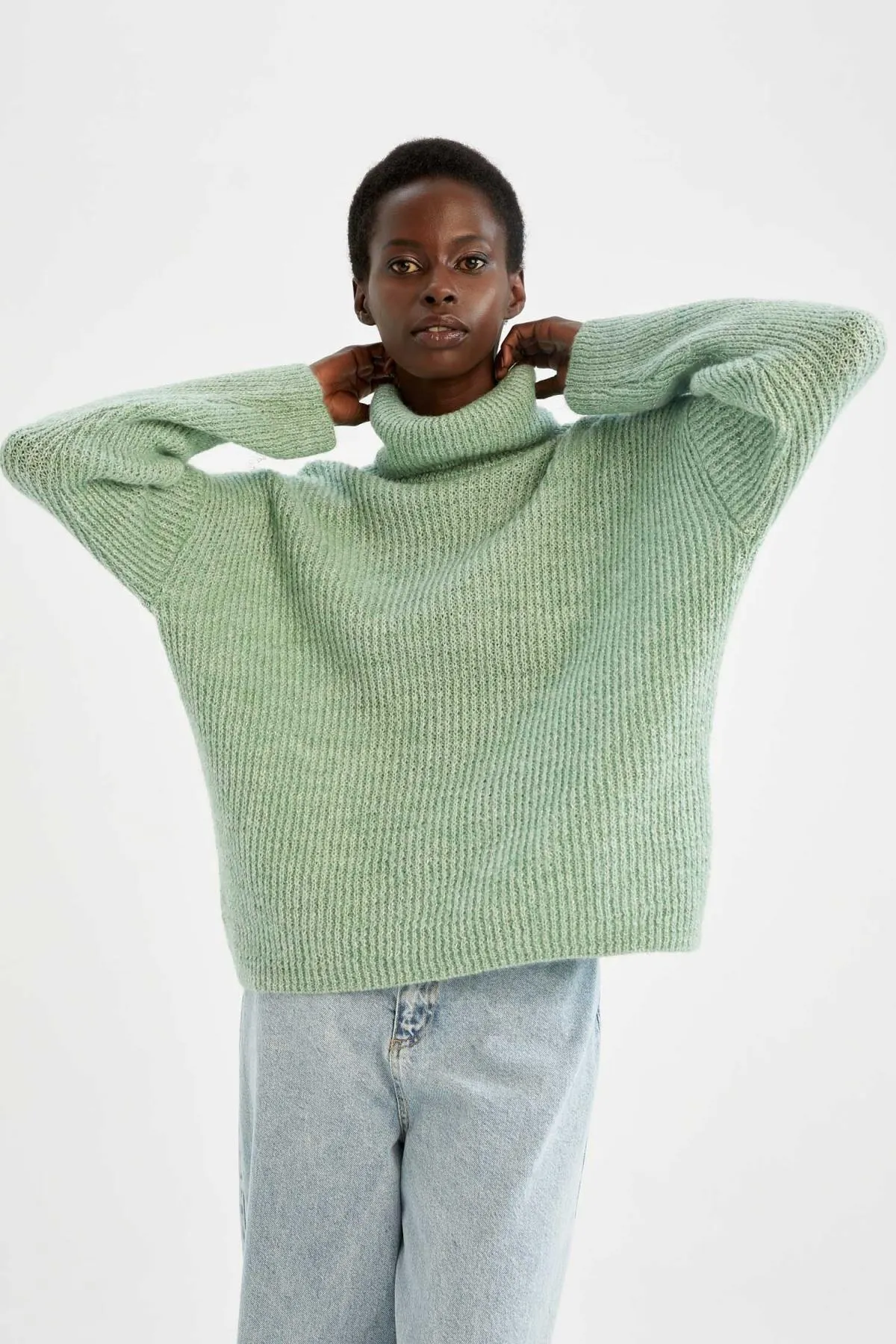 DeFacto  Relax Fit Rollkragenpullover mit Glitzer