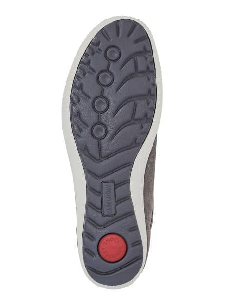 Schnürschuh
