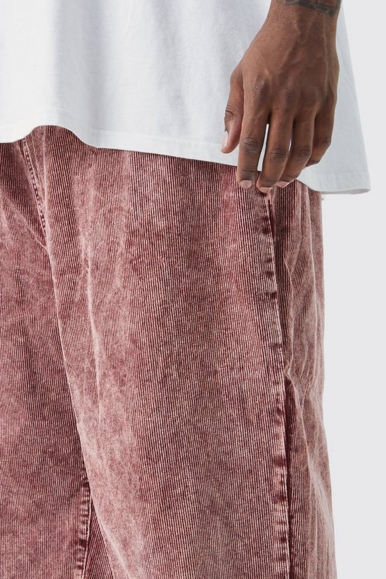 Plus lockere Cordhose mit Acid-Waschung
