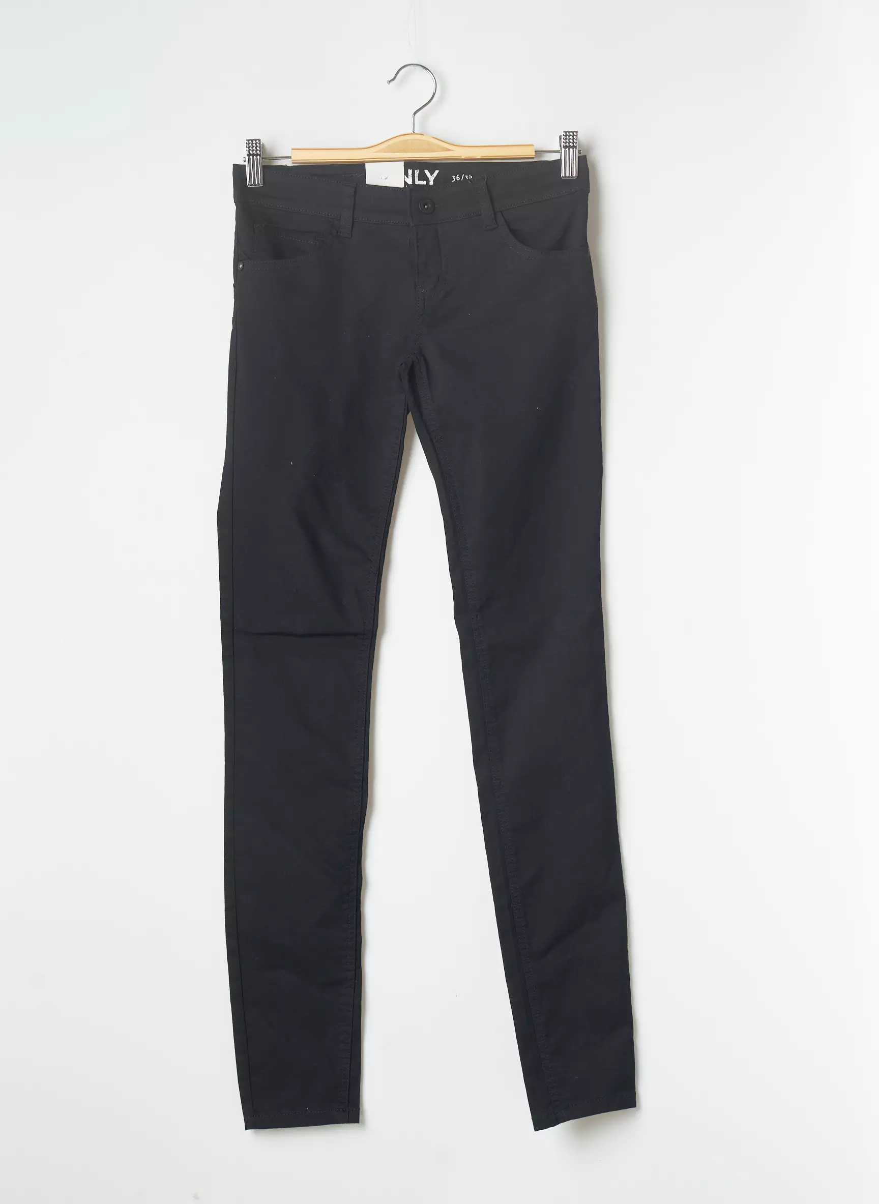 Only Pantalons Slim Femme couleur noir