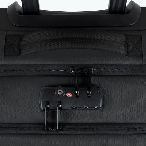 Berlin medium 2-wheel soft suitcase, black