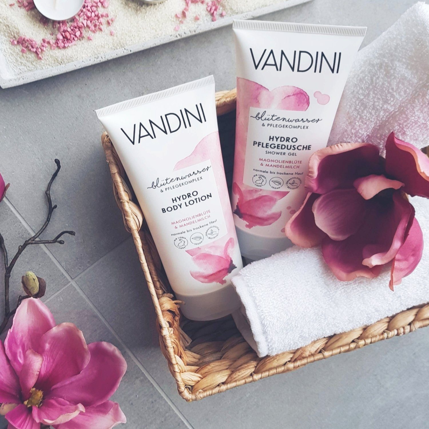 VANDINI Hautpflege-Set Geschenkset, Faultier Wärmflasche, Hydro Duschgel & Body Lotion, 1-tlg.