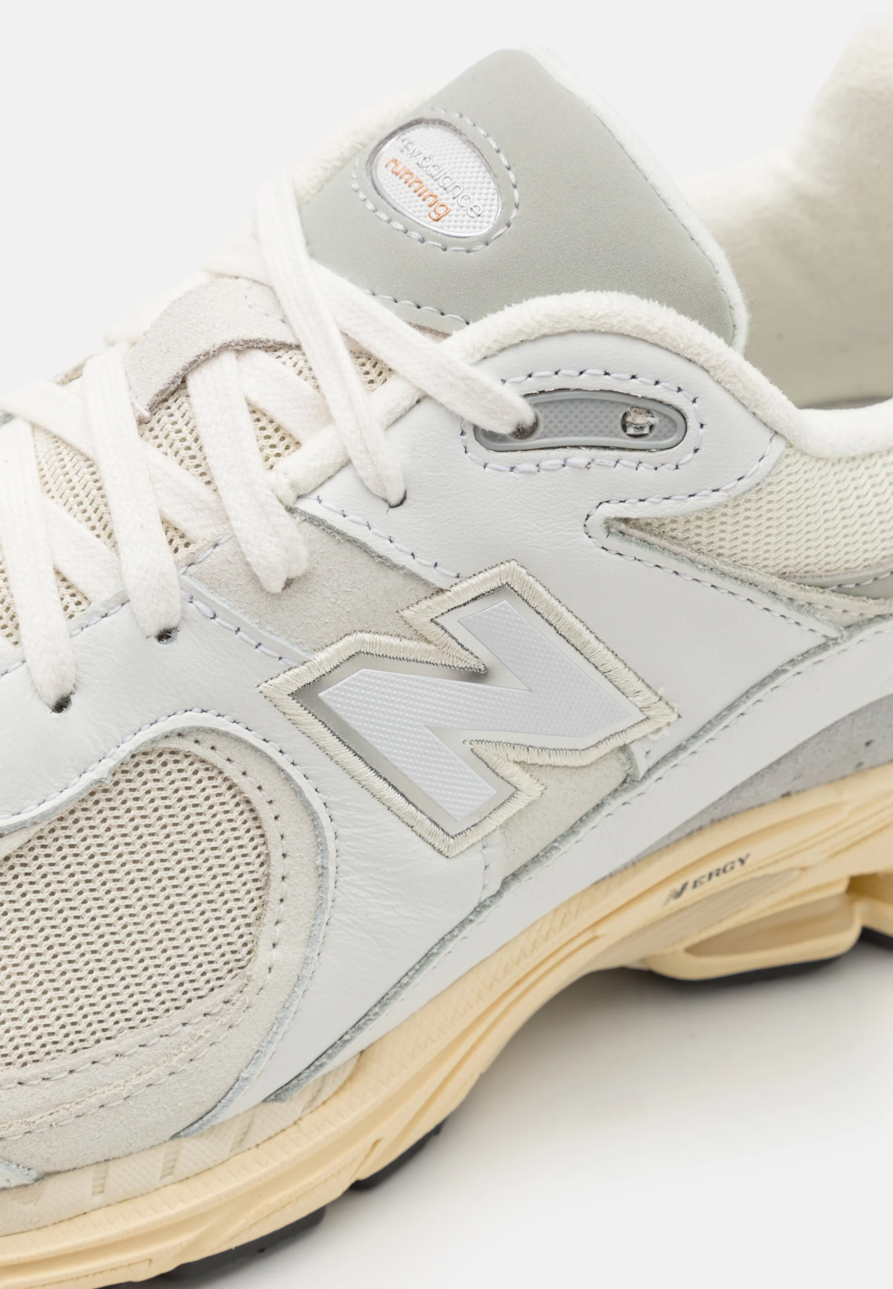 New Balance M2002 UNISEX - Zapatillas bajas