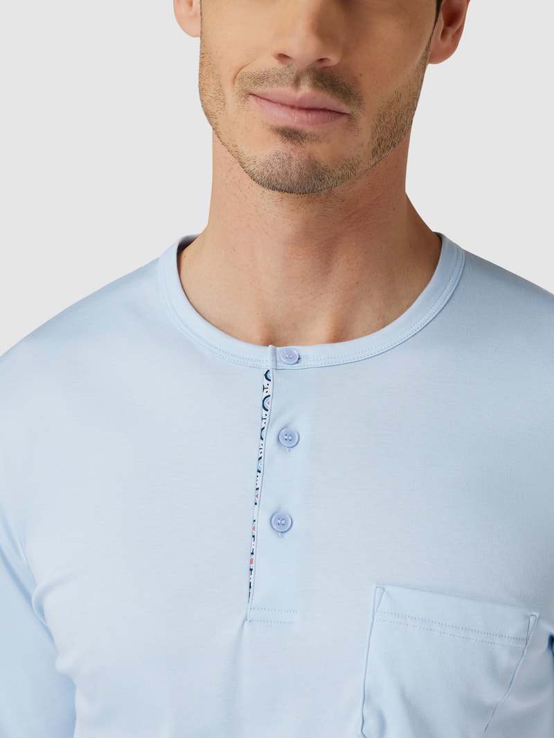 Pyjama mit Allover-Muster Modell 'RELAX' in hellblau