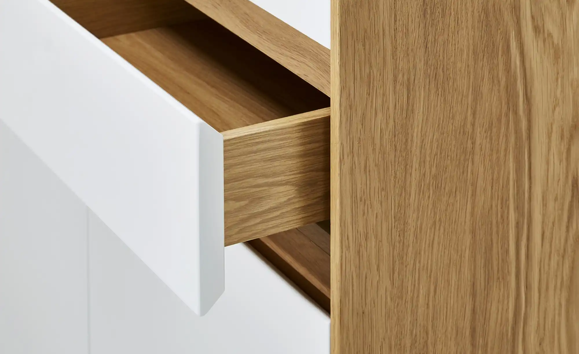 Mehrzweckschrank