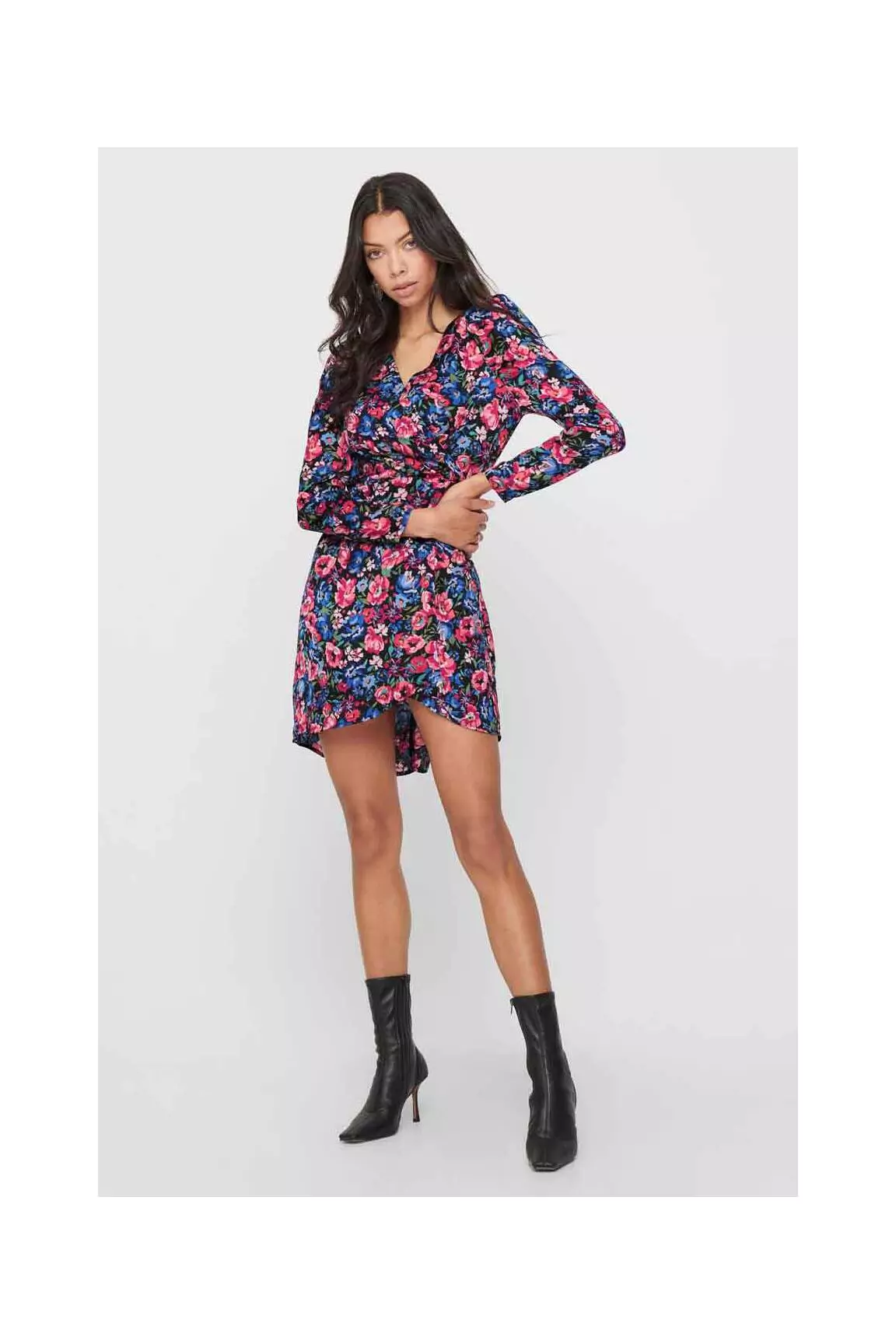 Only Robes Courtes Femme couleur noir