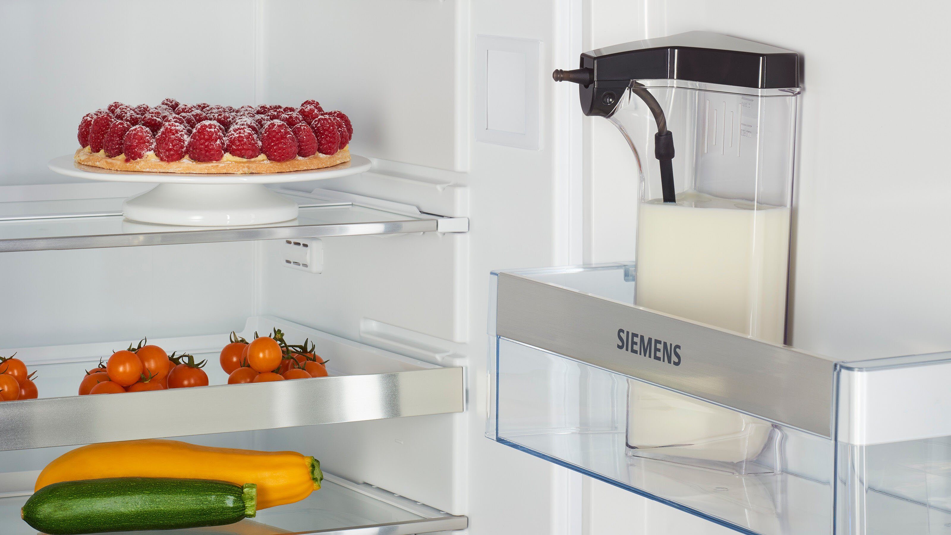 SIEMENS Kaffeevollautomat EQ900 TQ903D43, Home Connect App, baristaMode, superSilent, 6,8” Full-Touch-Display