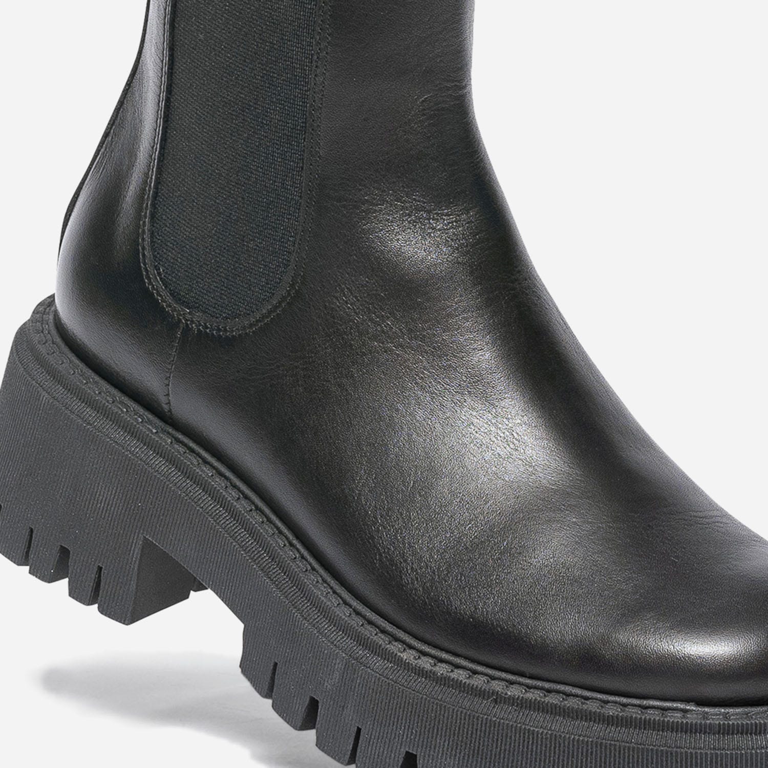 Chelsea boots TEXTO noir en cuir à semelle crantée