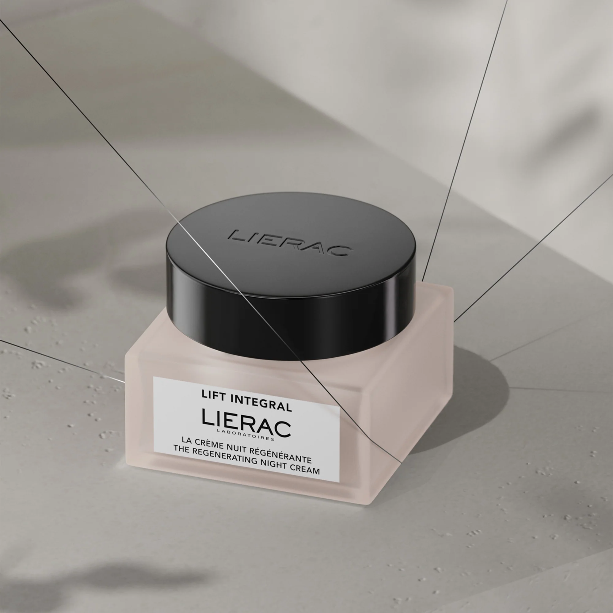 Lift Integral Regenerating Night Cream Recharge - Noćni tretman za lifting lica