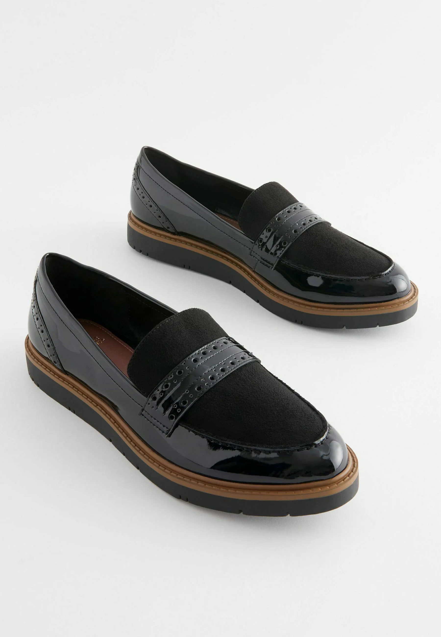 Siguiente FOREVER COMFORT® BROGUE DETAIL CHUNKY - Mocasines
