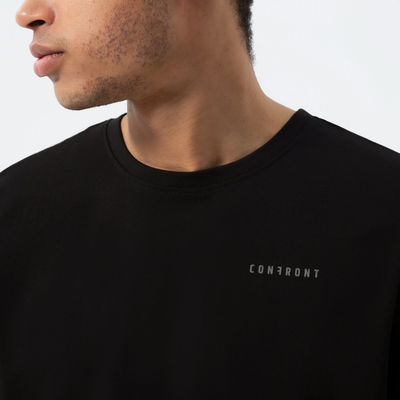 CONFRONT T-SHIRT CLASSIC Schwarz