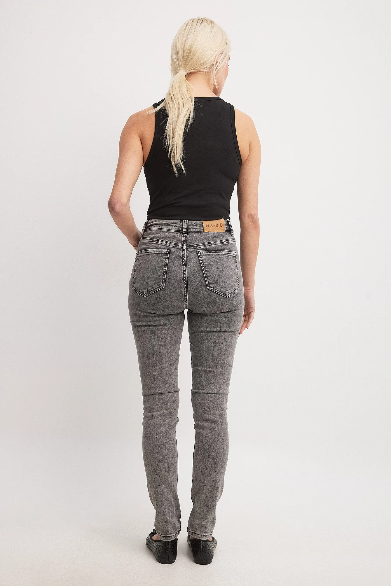 Skinny-Jeans mit Stretchanteil und hoher Taille