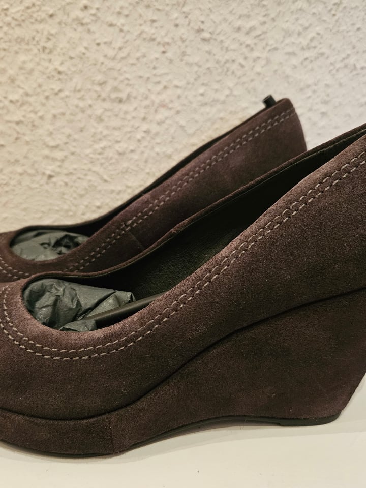 Arnaldo Toscani Leder-Keilpumps in Anthrazit günstig kaufen 36