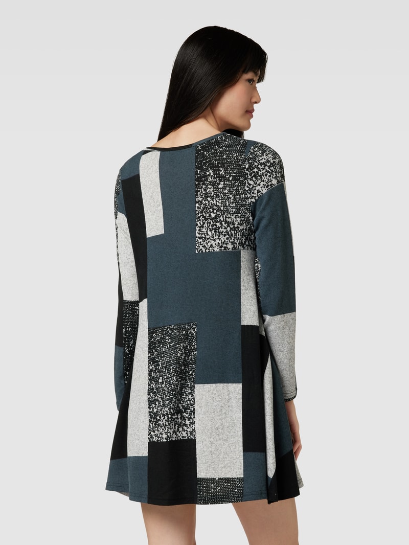 Strickkleid mit Allover-Muster in mittelgrau meliert