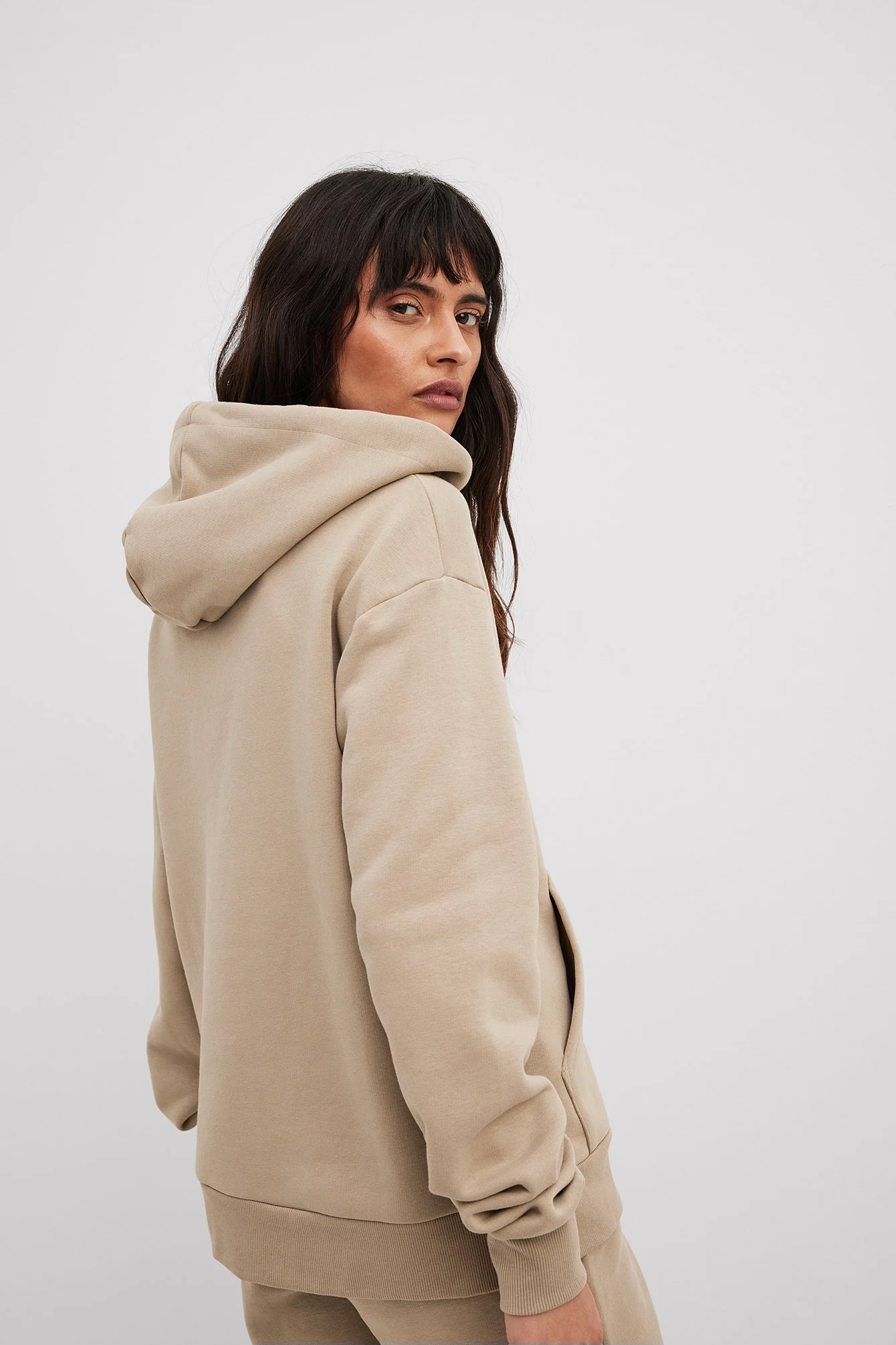 Übergroßer gebürsteter Kapuzenpullover